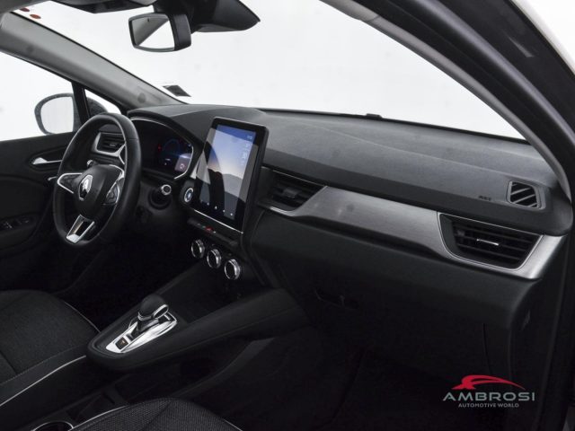 RENAULT Captur usata 11