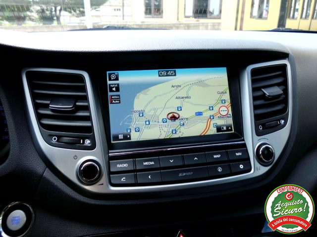 HYUNDAI Tucson usata, con Servosterzo