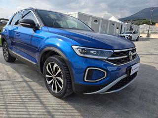 VOLKSWAGEN T-Roc usata, con Autoradio