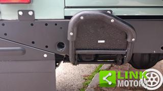 LAND ROVER Defender usata 40
