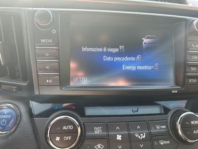 TOYOTA RAV 4 MY23 usata, con Specchietti laterali elettrici