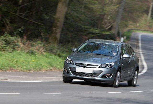 OPEL Astra usata, con Airbag Passeggero