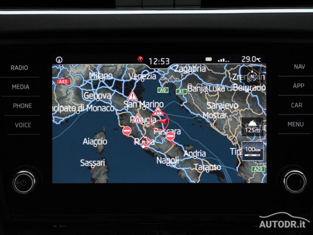 SKODA Octavia usata, con Apple CarPlay