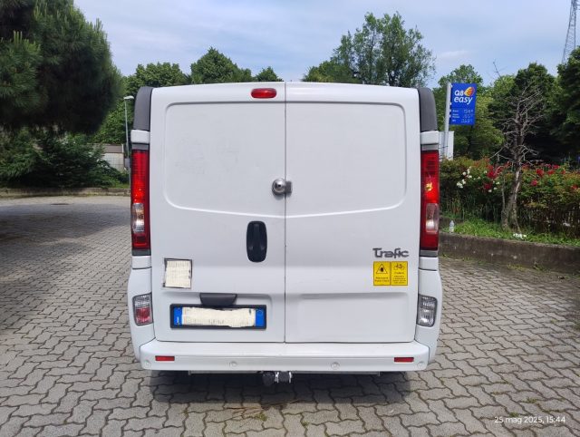 RENAULT Trafic usata, con Autoradio