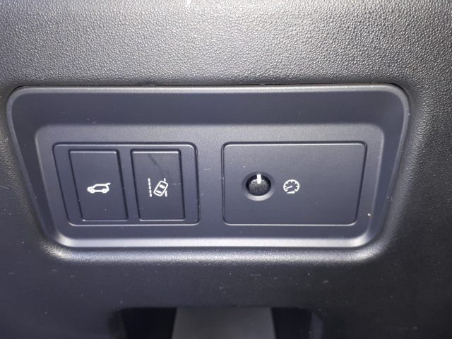 LAND ROVER Discovery usata, con Cruise Control