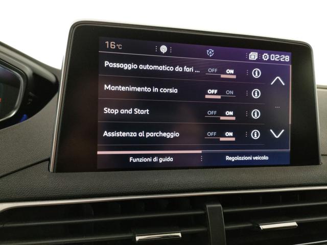 PEUGEOT 3008 usata, con Interni in pelle