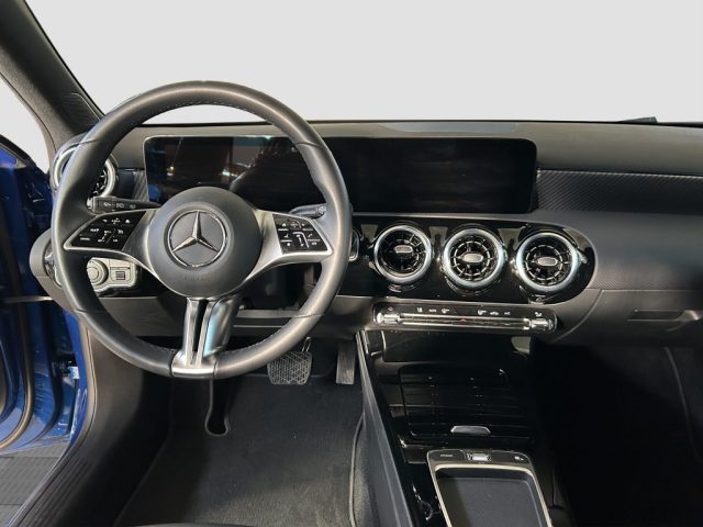 MERCEDES-BENZ A 180 usata 10