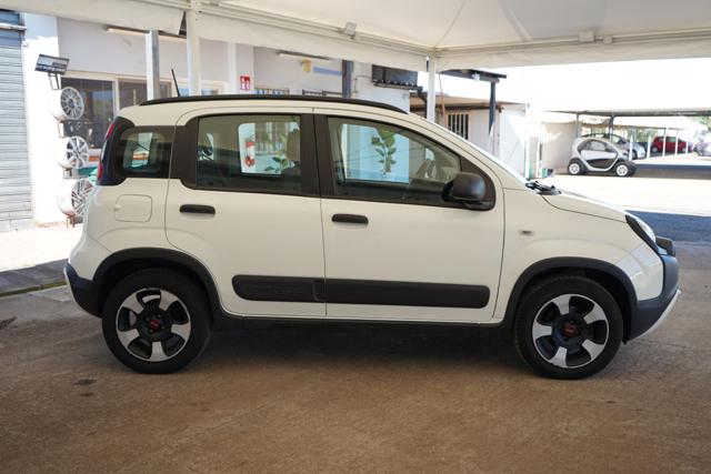 FIAT Panda Cross usata, con Autoradio