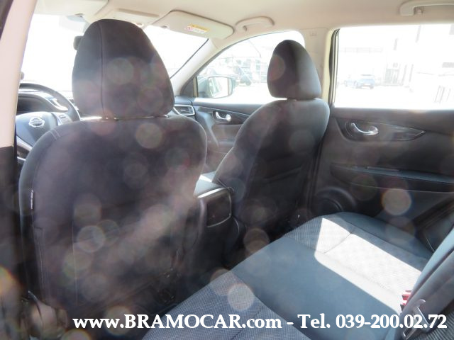 NISSAN Qashqai usata, con Luci diurne LED