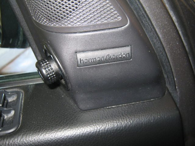 LAND ROVER Discovery usata, con Controllo trazione