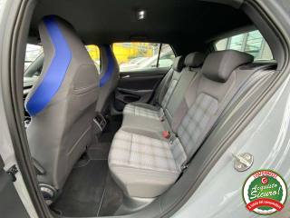 VOLKSWAGEN Golf usata, con Controllo automatico clima