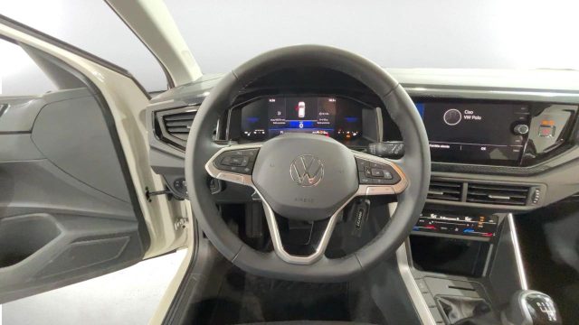 VOLKSWAGEN Polo usata, con Autoradio