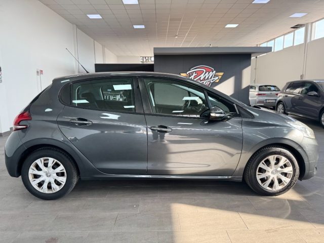 PEUGEOT 208 usata, con Airbag Passeggero