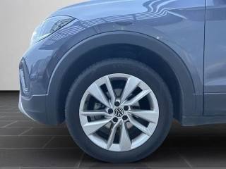 VOLKSWAGEN T-Cross usata, con Autoradio