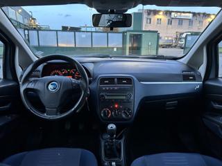 FIAT Grande Punto usata, con Sedile posteriore sdoppiato