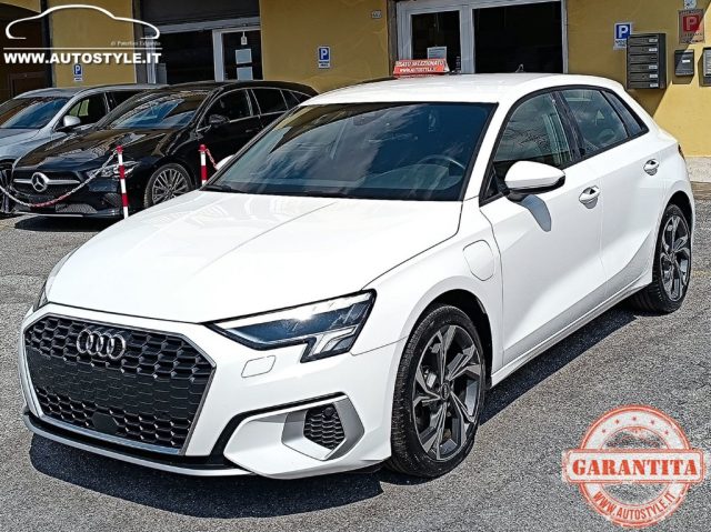 AUDI A3 usata, con Gancio traino