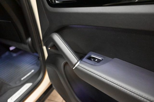PORSCHE Cayenne usata 158