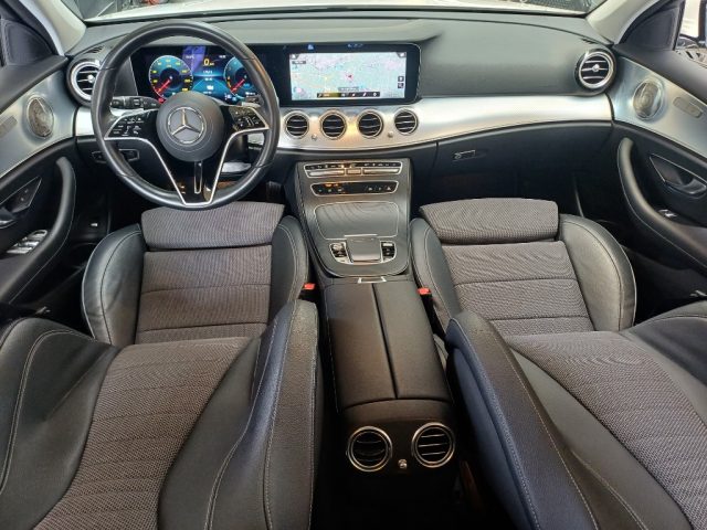 MERCEDES-BENZ E 300 usata, con Controllo trazione
