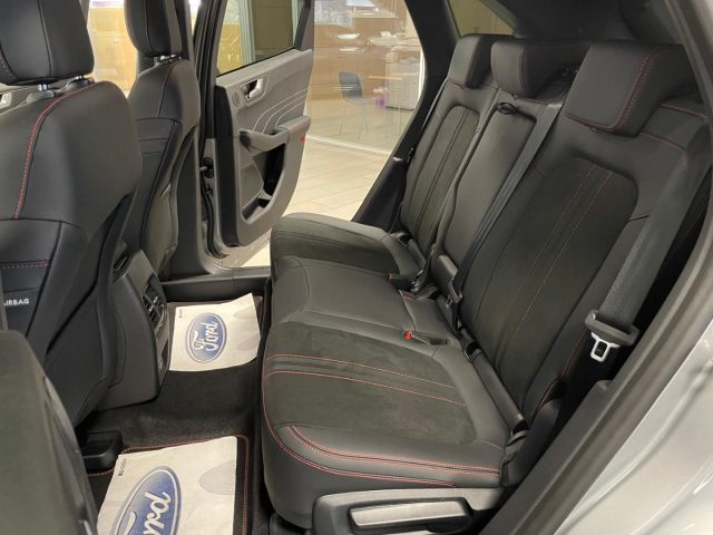 FORD Kuga usata, con Sensori di parcheggio posteriori