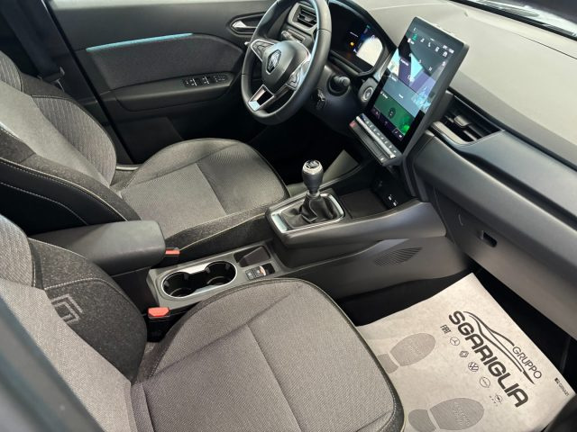 RENAULT Captur usata, con Touch screen