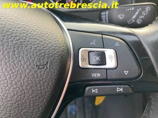 VOLKSWAGEN Golf Variant usata, con USB