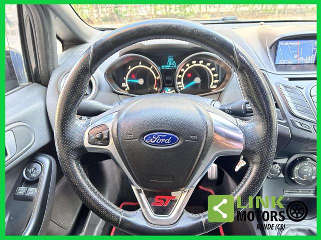 FORD Fiesta usata, con Sistema di navigazione