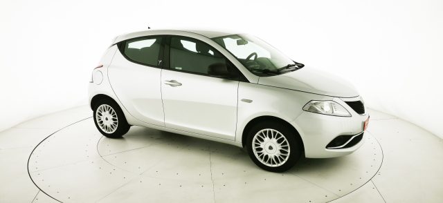 LANCIA Ypsilon usata 24
