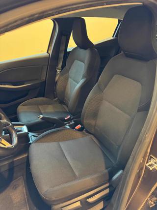 RENAULT Clio usata, con Controllo automatico clima