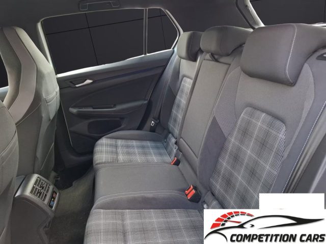VOLKSWAGEN Golf usata, con Bracciolo