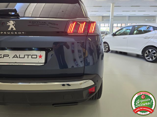 PEUGEOT 3008 usata, con Luci diurne LED