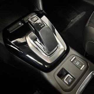 OPEL Corsa usata, con Fari LED