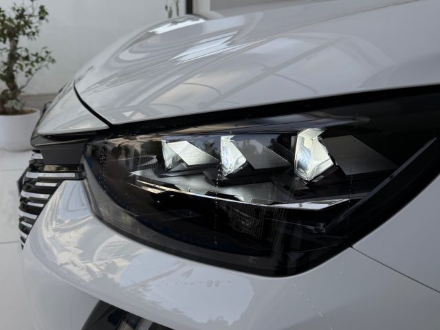 PEUGEOT 208 usata, con Cerchi in lega