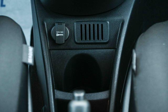 LANCIA Ypsilon usata, con Autoradio digitale