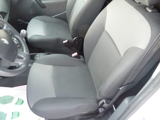 RENAULT Kangoo usata, con Cruise Control