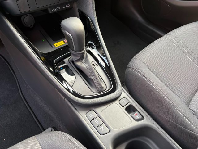 TOYOTA Yaris usata, con Fendinebbia