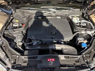 MERCEDES-BENZ E 200 usata 54