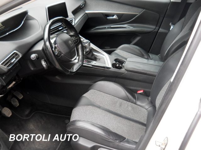 PEUGEOT 3008 usata, con Cronologia tagliandi