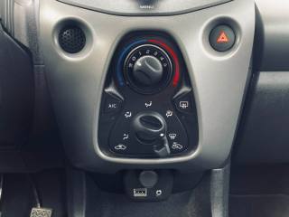 TOYOTA Aygo usata, con ESP