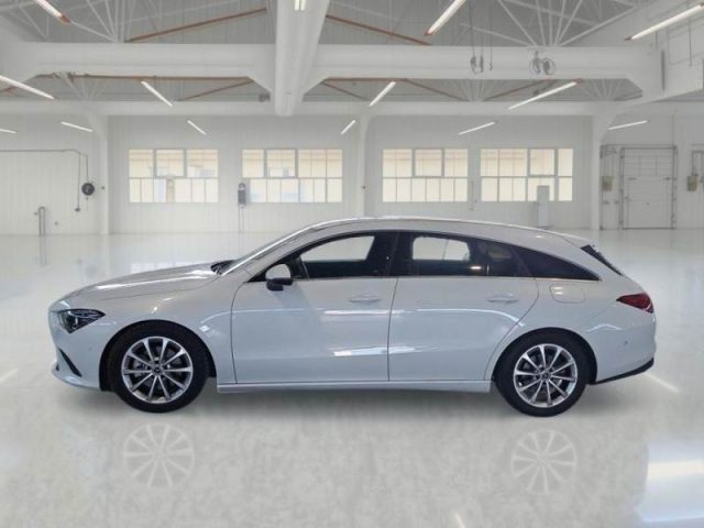 MERCEDES-BENZ CLA 180 usata, con Autoradio
