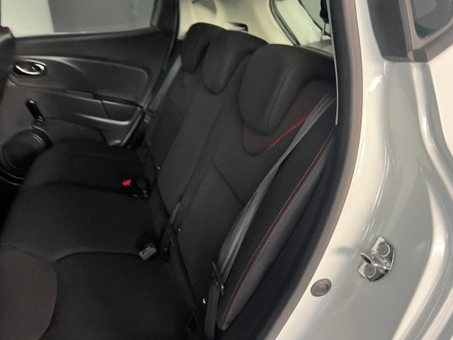 RENAULT Clio usata, con Climatizzatore