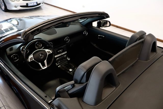 MERCEDES-BENZ SLK 200 usata, con Servosterzo