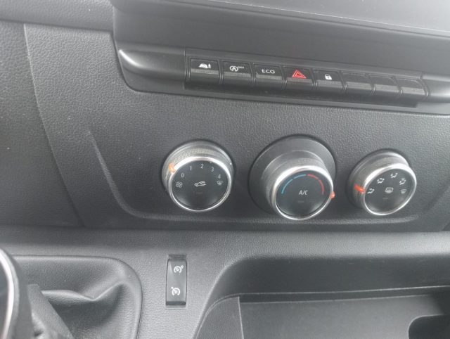 RENAULT Master usata, con Bracciolo