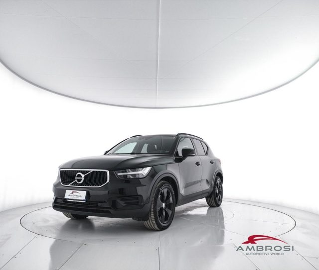 VOLVO XC40 usata 0