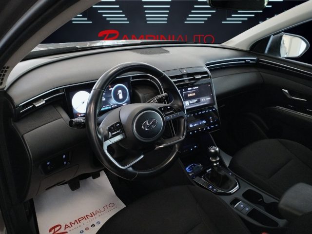 HYUNDAI Tucson usata 13