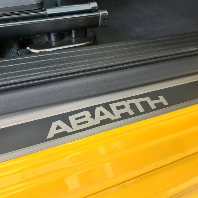 ABARTH 695 usata, con Chiusura centralizzata senza chiave