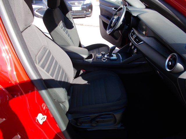 ALFA ROMEO Stelvio usata, con Chiusura centralizzata