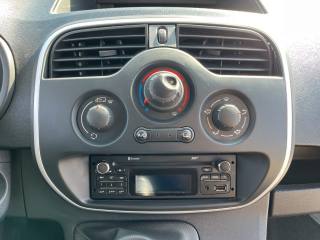 RENAULT Kangoo usata 12