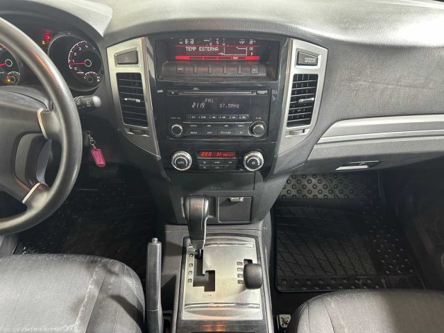 MITSUBISHI Pajero usata, con Servosterzo