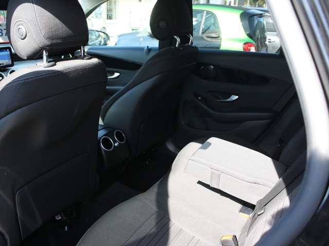 MERCEDES-BENZ GLC 220 usata, con Controllo automatico clima