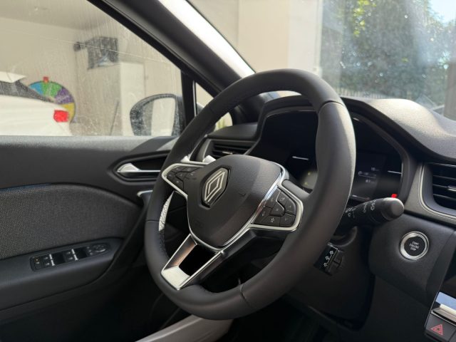 RENAULT Captur usata, con Cruise Control